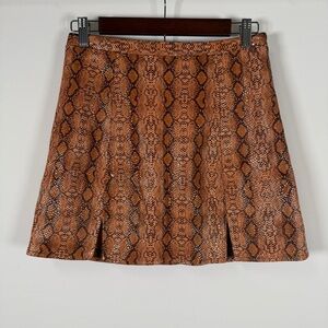 Urban Outfitter Women's Brown Shiny Snake Skin Mini Skirt‎ Medium